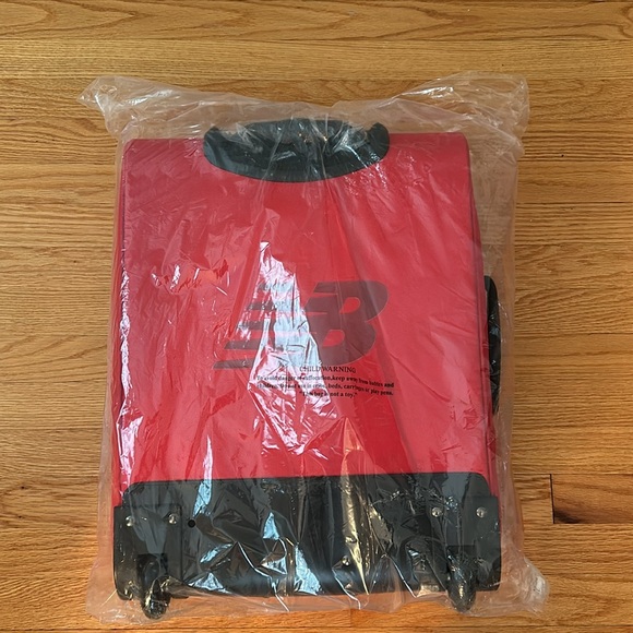 New Balance Nationals All-American Carry-On - Picture 2 of 6